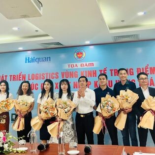 Công Ty  PTP Logistics 3