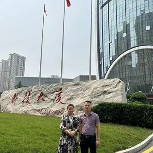 Tập Đoàn Sinotruck International 10