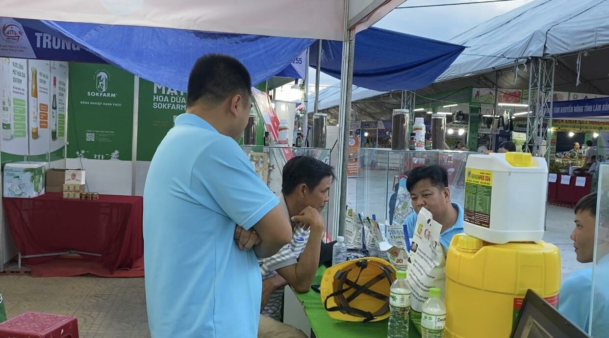 Xuất Nhập khẩu Xanh Tươi 6