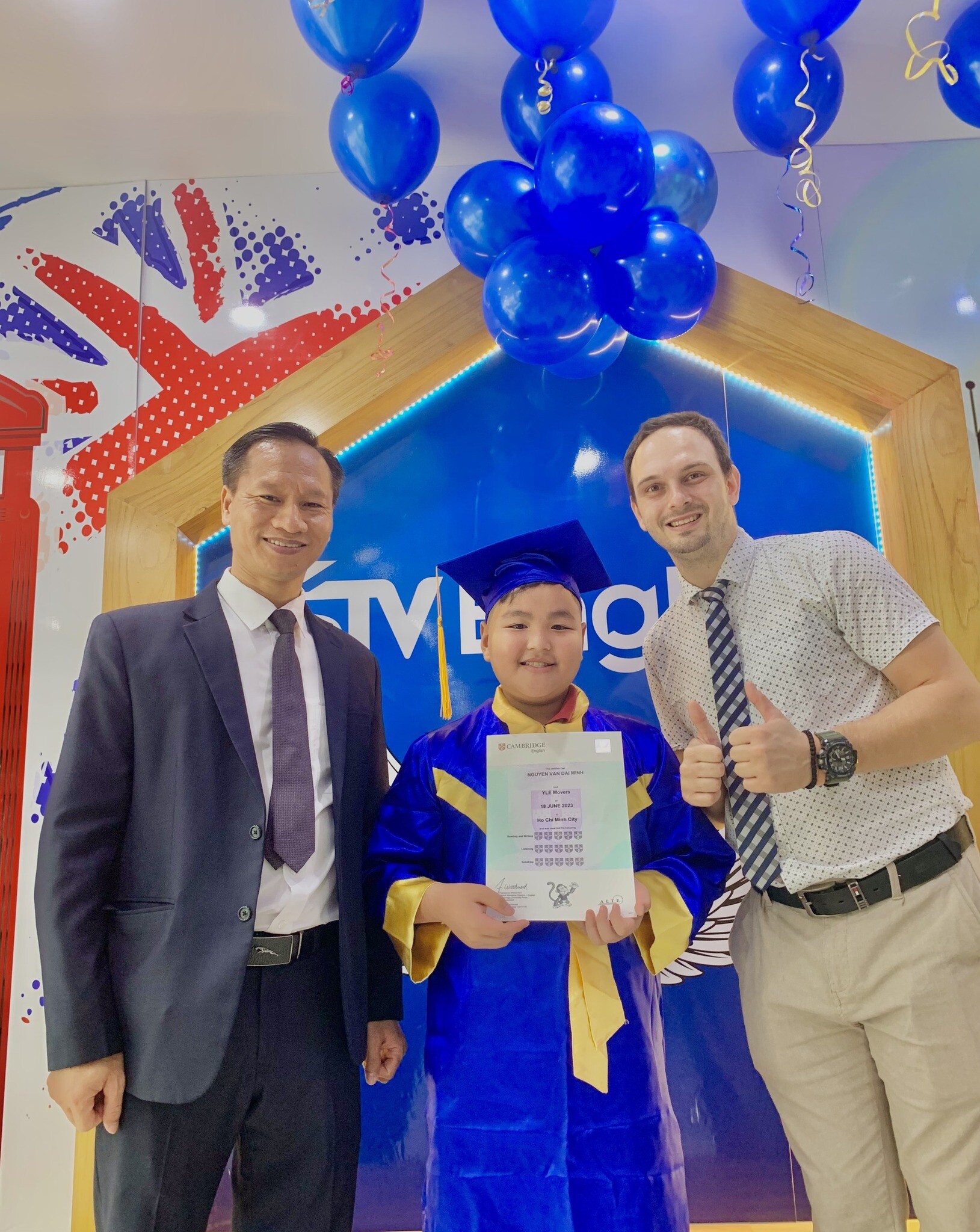 Đào Tạo Ngoại Ngữ Sáng Tạo Việt - STVEnglish 7