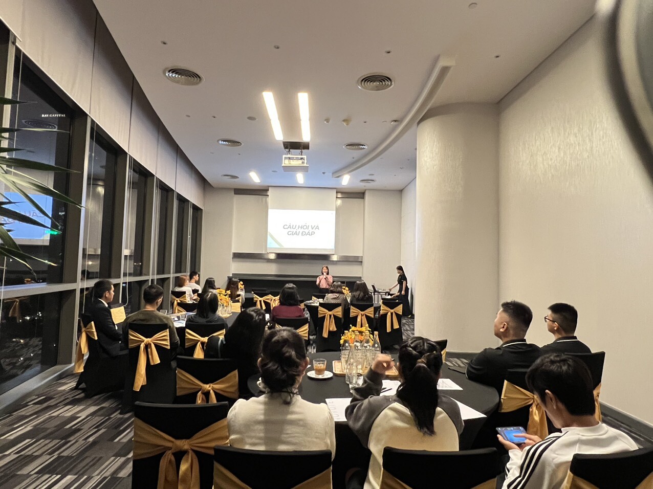 Unistar International 4