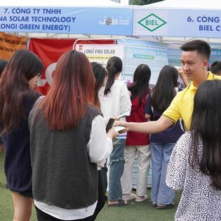 BIEL CRYSTAL VIỆT NAM 8