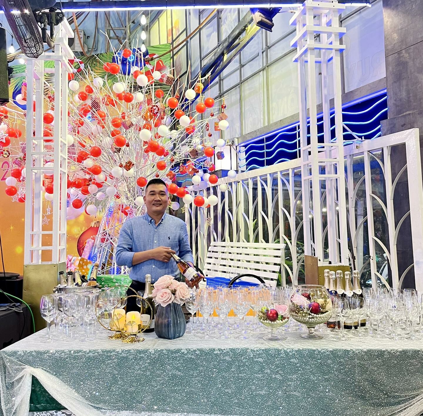 NHÀ HÀNG NS BẾN THUYỀN 12