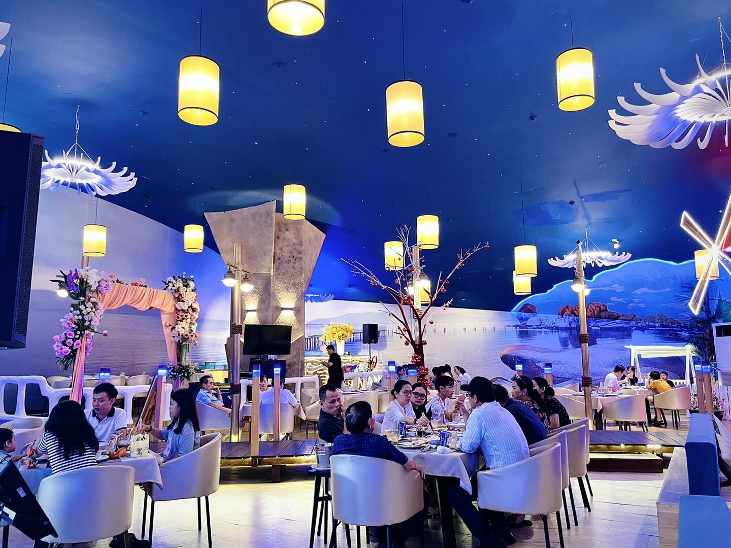 NHÀ HÀNG NS BẾN THUYỀN 6