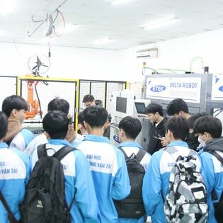 Công Nghệ Thiết Bị Tân Phát 9