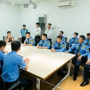 Công ty Bảo Vệ Long Hoàng 9