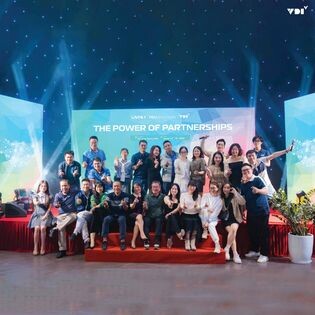 Đầu tư Kỹ thuật Số Việt (VDI) 8