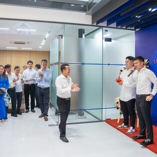 Xây Dựng Thương Mại Dịch Vụ Hồng Tín 8