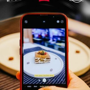 IBIS Saigon Airport Hotel 9