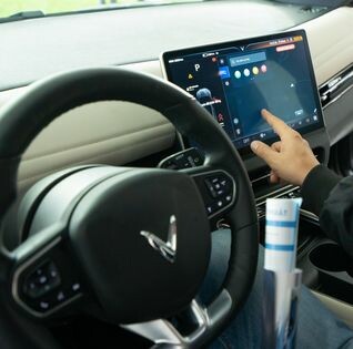 HÀ VIỆT Ô TÔ - Vinfast Mỹ Đình 7