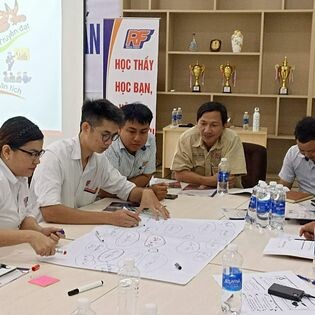 Thức Ăn Chăn Nuôi Rico 10