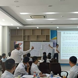 Thức Ăn Chăn Nuôi Rico 8