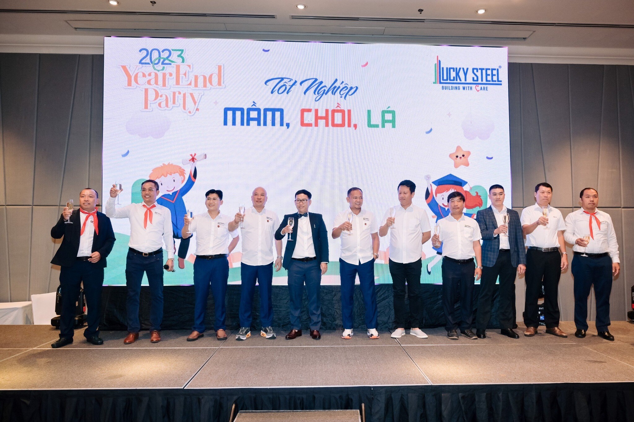 Lucky Steel Buildings 11