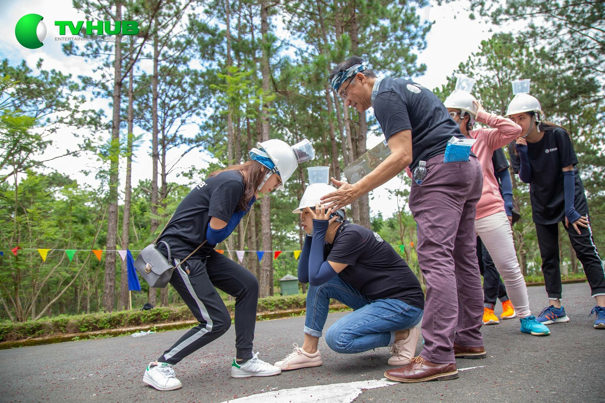 TV HUB Entertainment 1