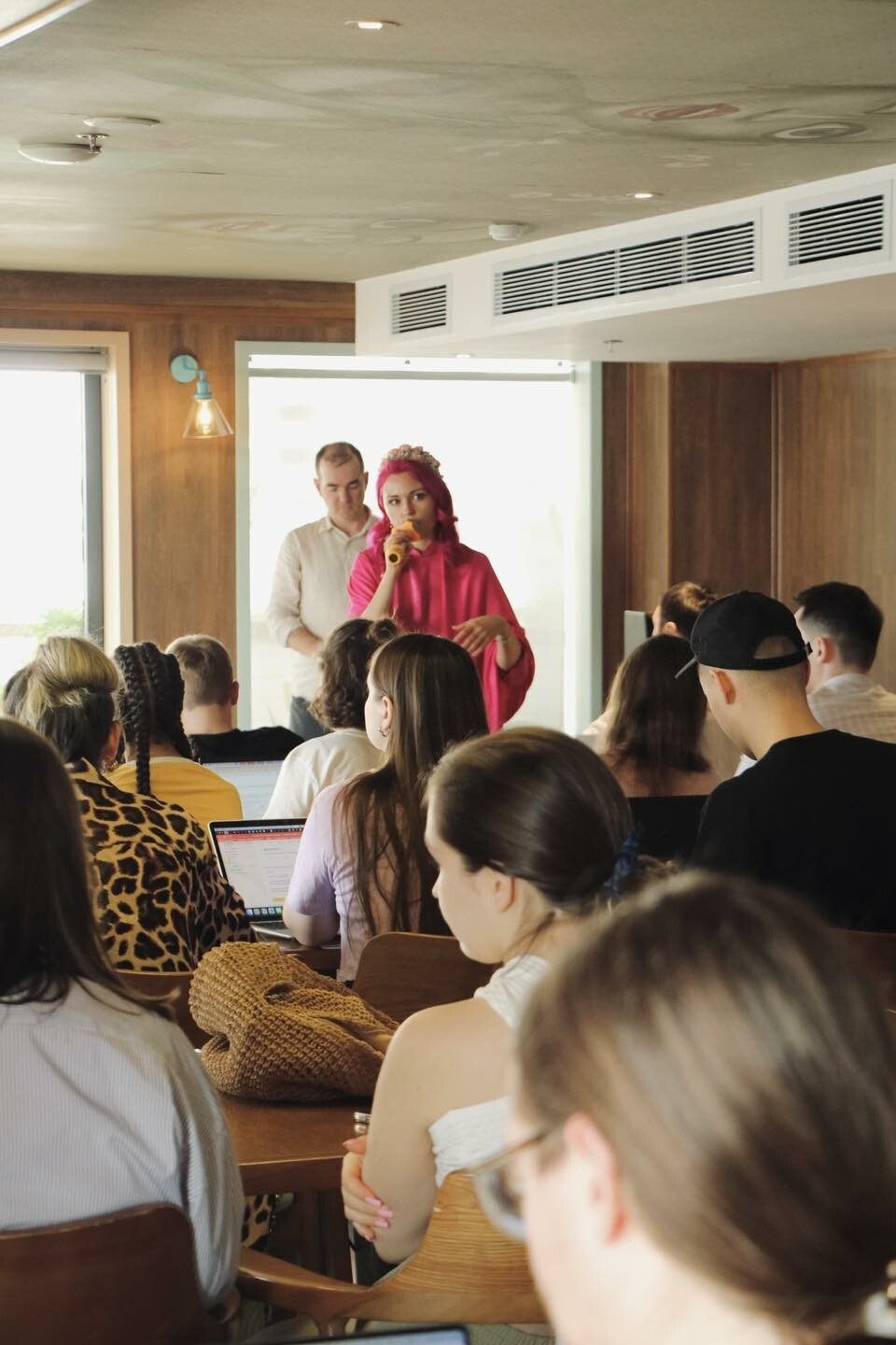 Nhà Hàng Khách Sạn Biểu Tượng Sài Gòn - Icon Saigon 8