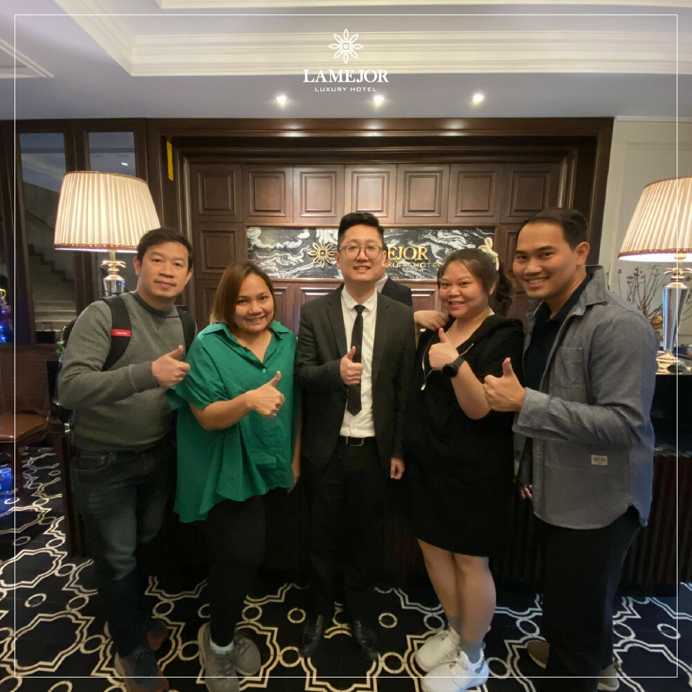 LA MEJOR HOTEL & SKY BAR 2