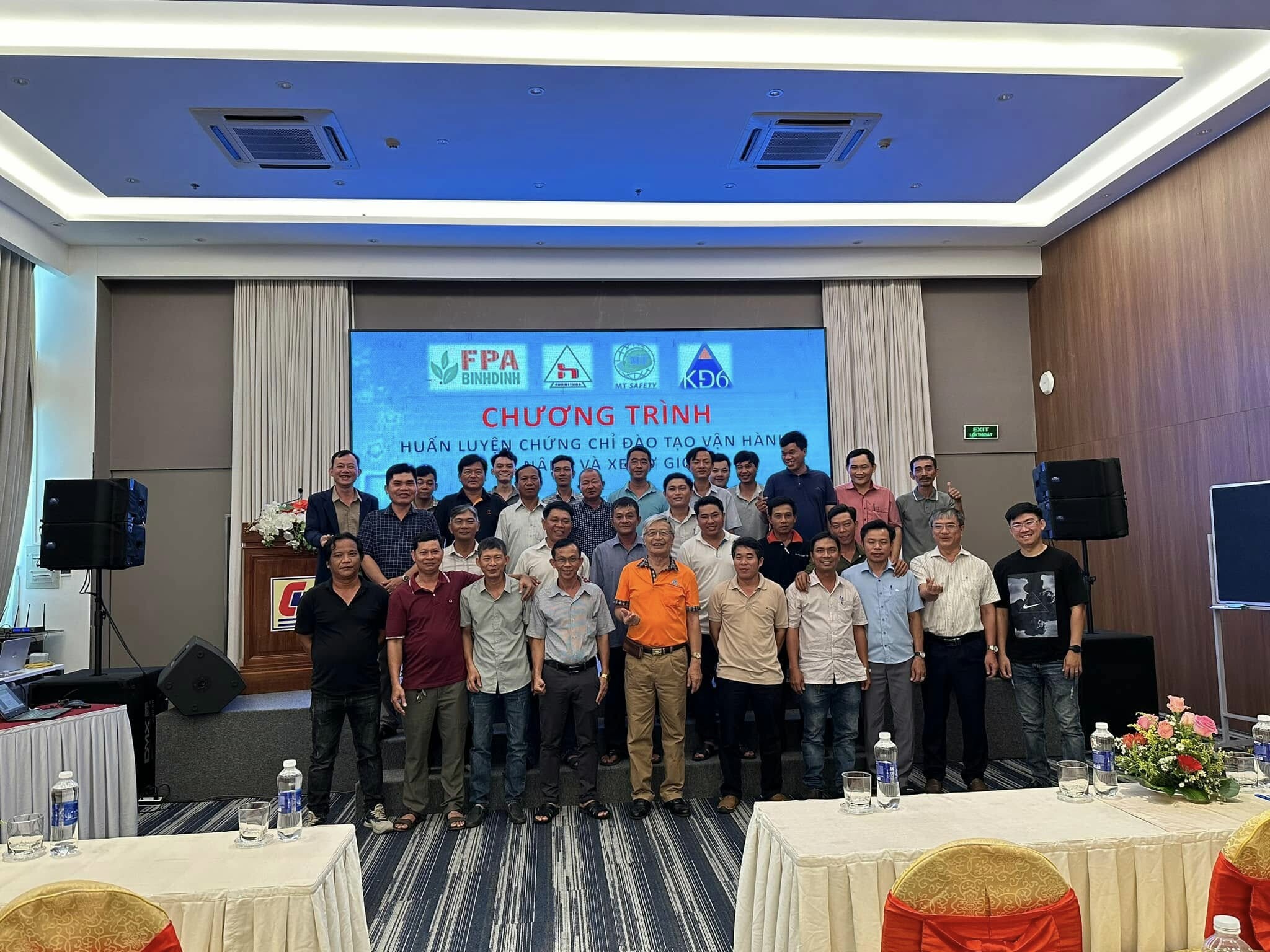 Đào Tạo Và Tư Vấn An Toàn MT 6