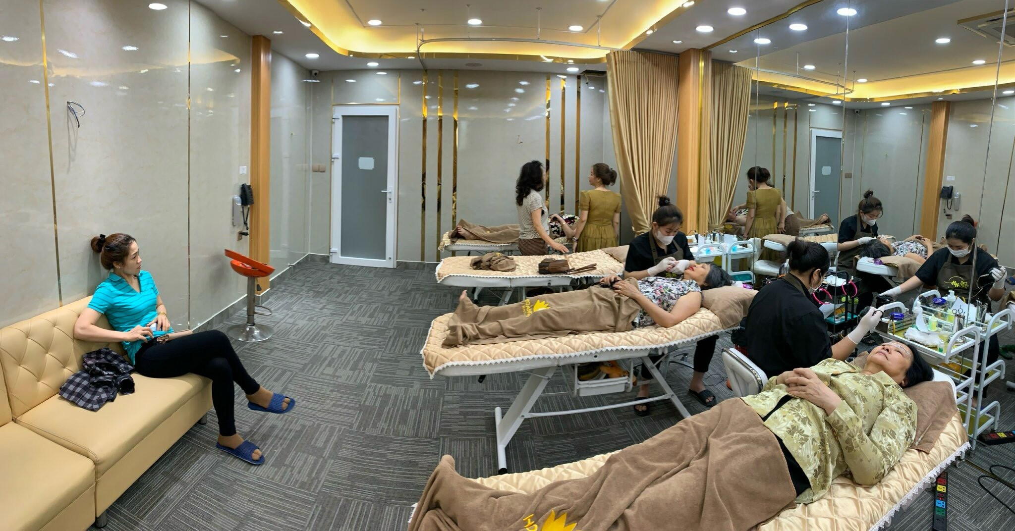 HOÀNG HƯNG BEAUTY CENTER 3