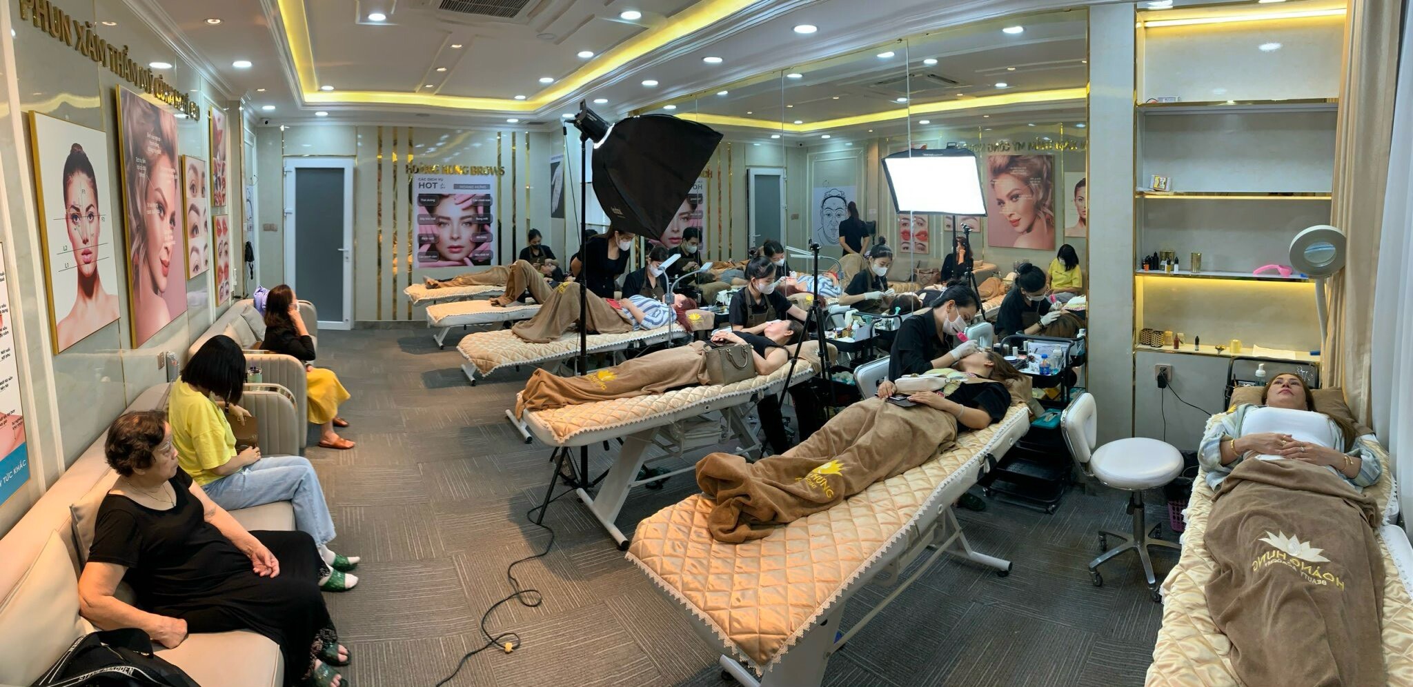 HOÀNG HƯNG BEAUTY CENTER 2