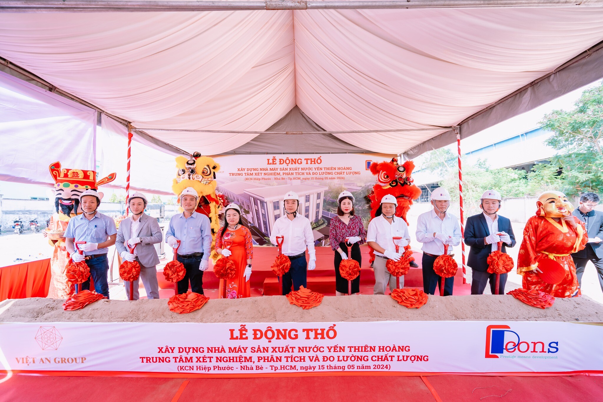 Đầu Tư Phát Triển Và Thương Mại Quốc Tế Việt An 4