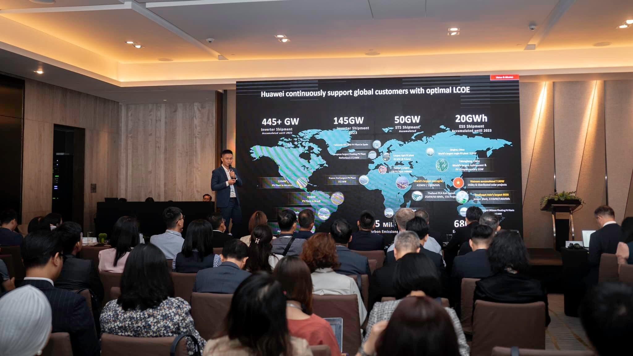 NĂNG LƯỢNG HOA NAM 12