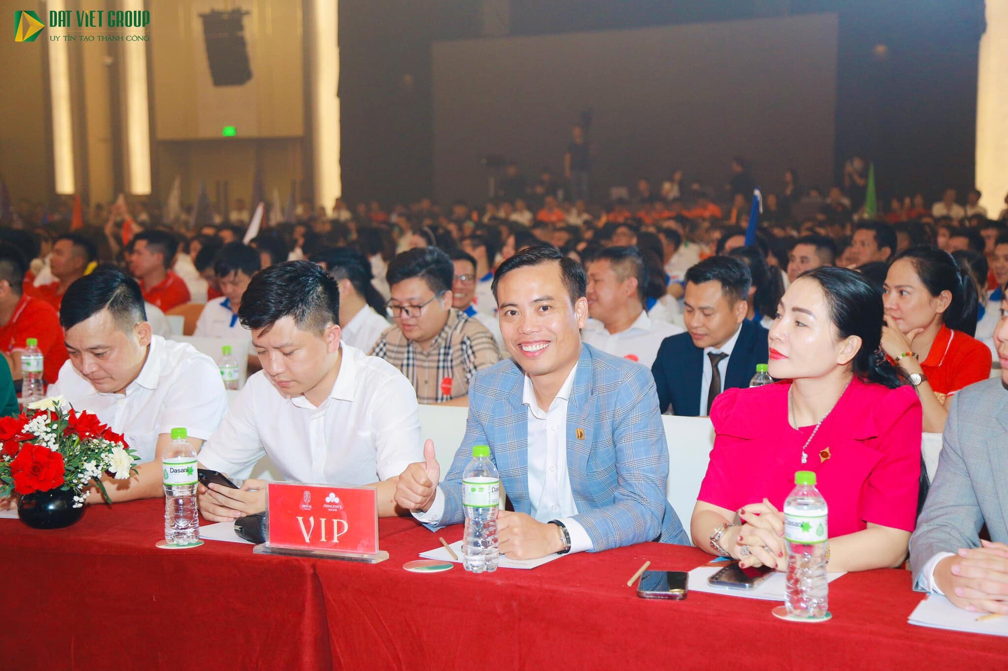 Bất động sản Đất Việt Group 5