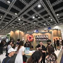 D-Link International Pte Ltd 3