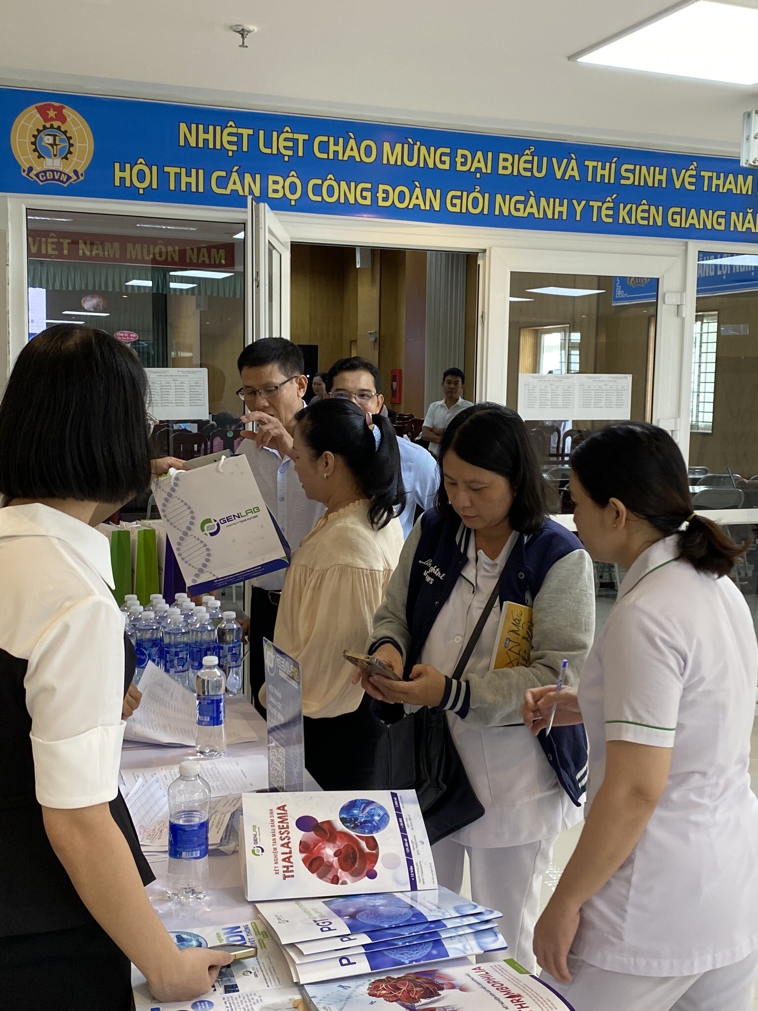 Viện Công Nghệ ADN Và Phân Tích Di Truyền - GENLAB 3