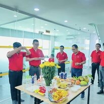 Đại Thắng Holdings 2