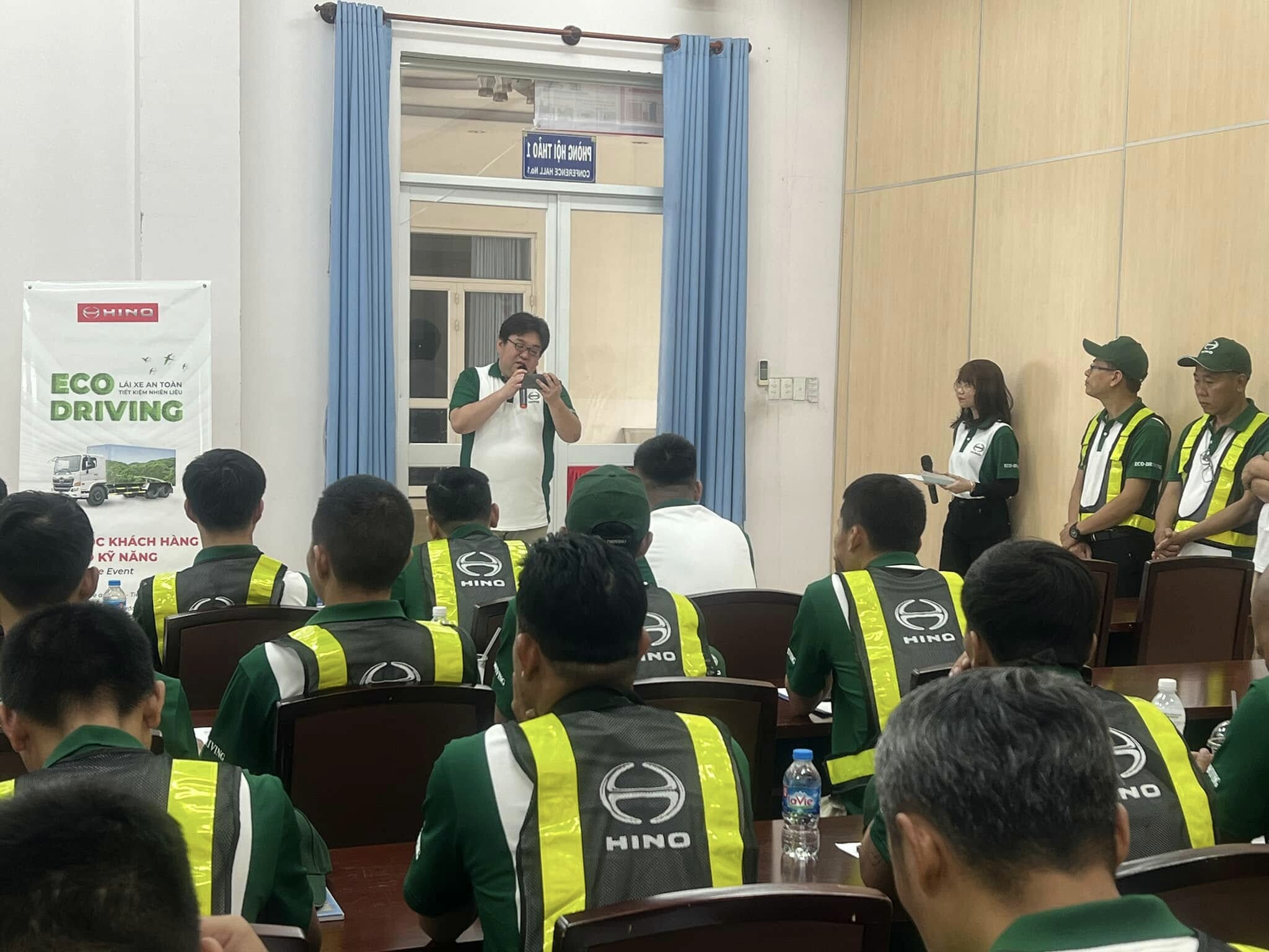 TRƯỜNG VINH HI - NÔ 6