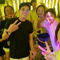 Thương mại dịch vụ và Giải pháp số THT 8