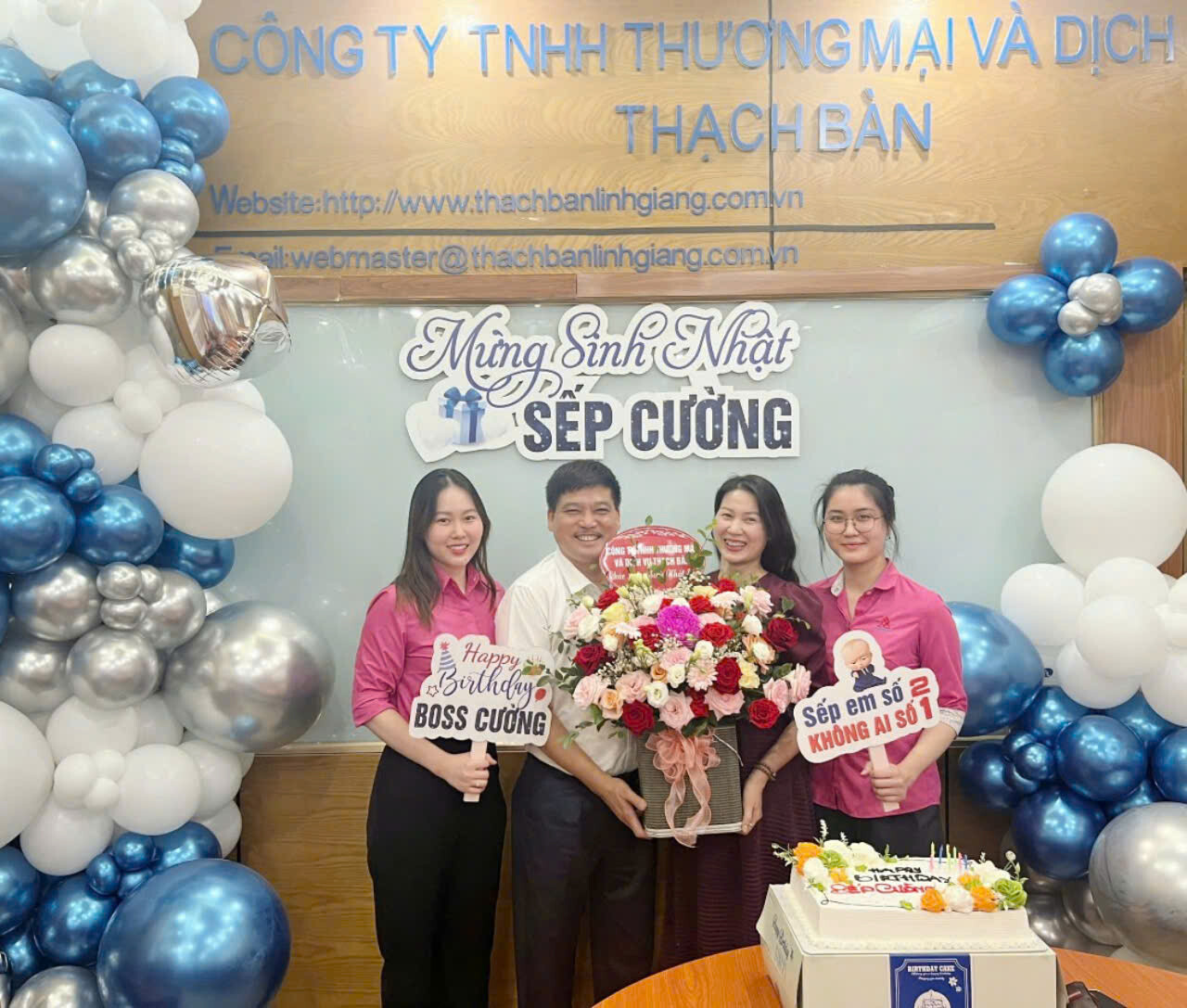 Thương mại và Dịch vụ Thạch Bàn 3