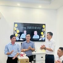 Đại Thắng Holdings 6