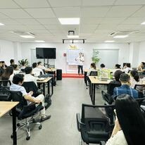 Đại Thắng Holdings 9