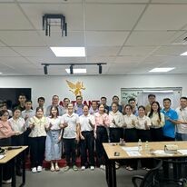 Đại Thắng Holdings 10