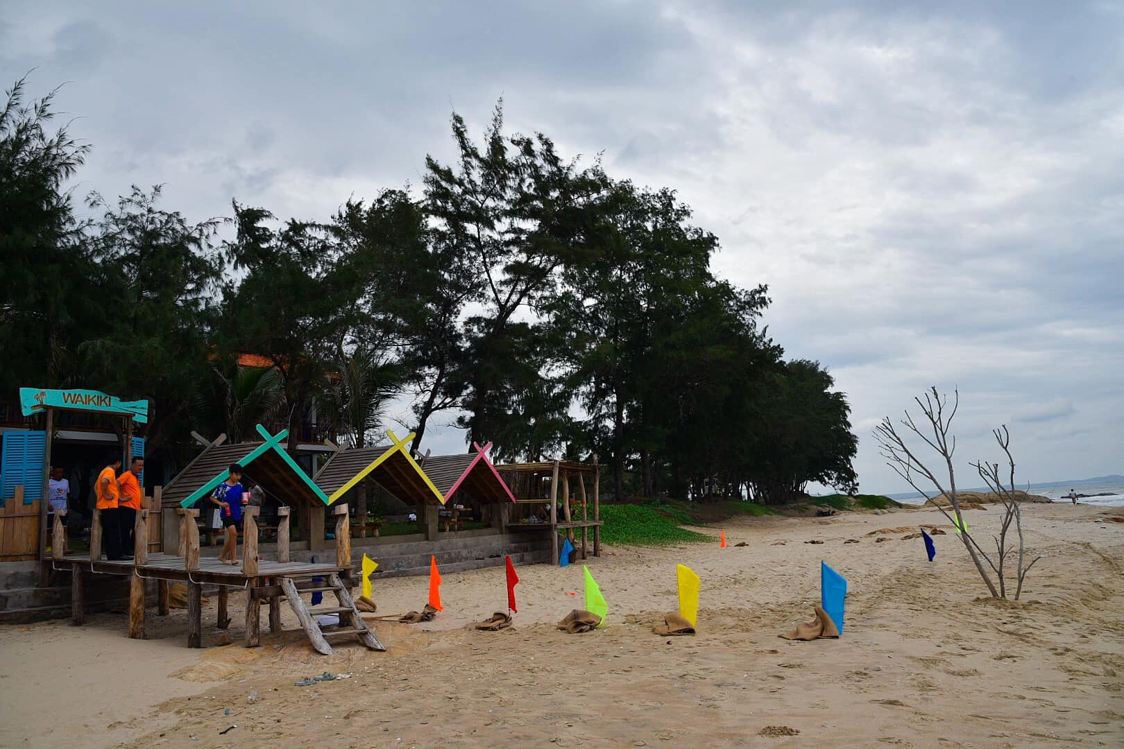 Waikiki Lagi Beach Homestay & restaurant 2