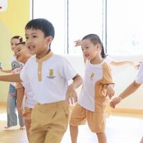 Canada Vietnam Kindergarten 9