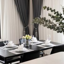 Khách sạn Flower Garden 5