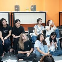 Truyền Thông Trực Tuyến Comme 1