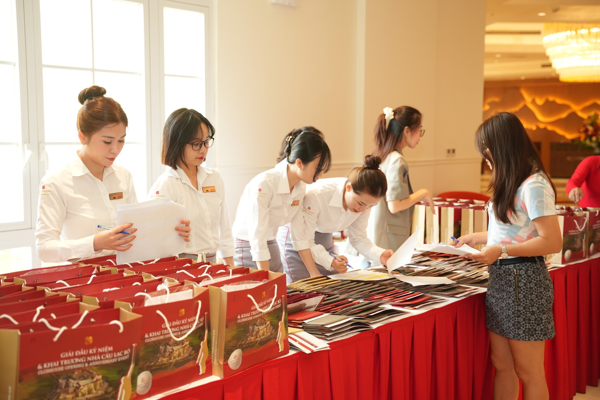 Golf Thiên Đường - Legend Valley Country Club 1