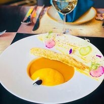 Nhà Hàng Kingscross 2