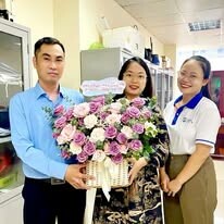 Dịch vụ và Phát triển PPL 4