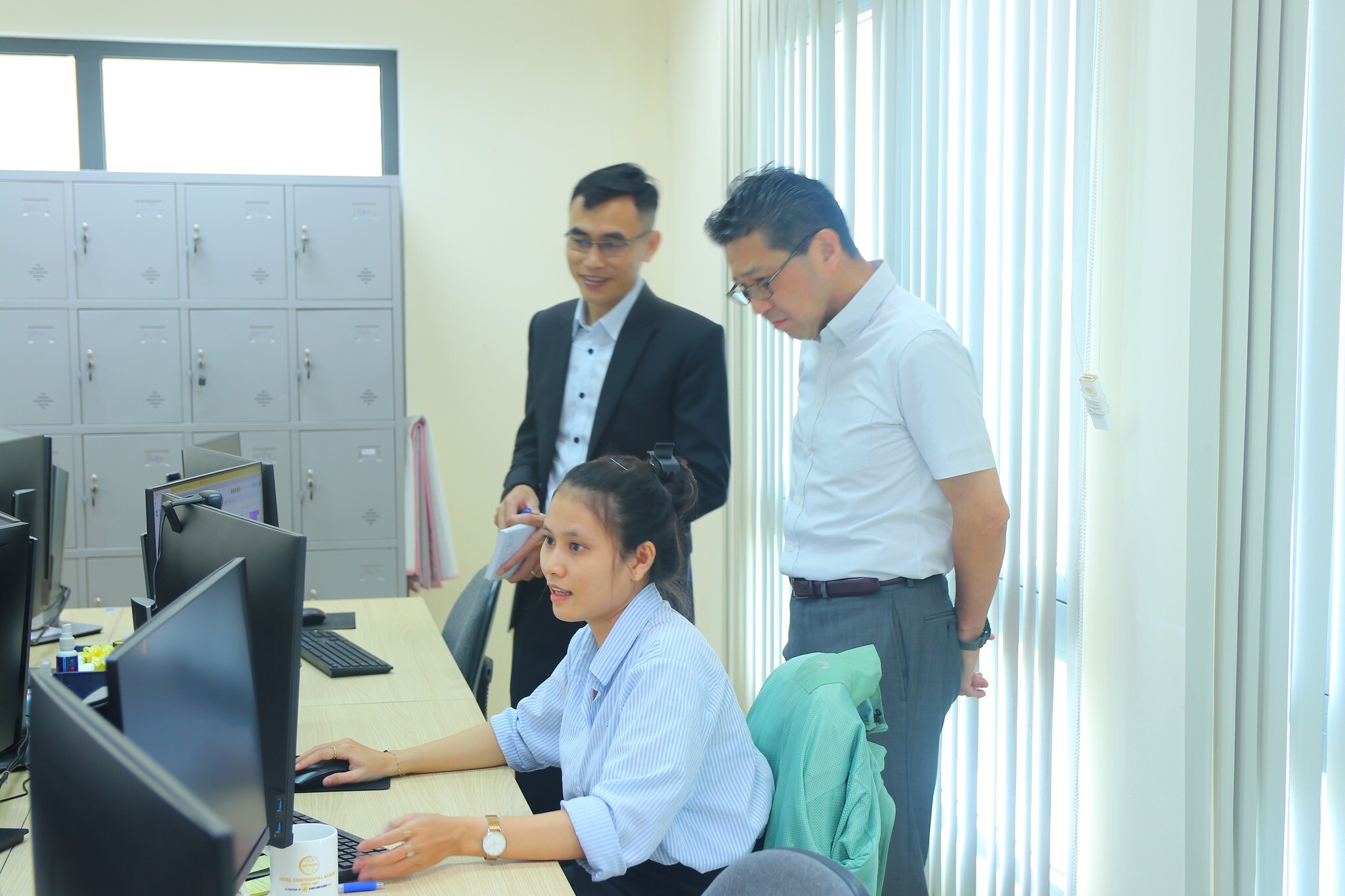 STRAIGHT VIỆT NAM 10