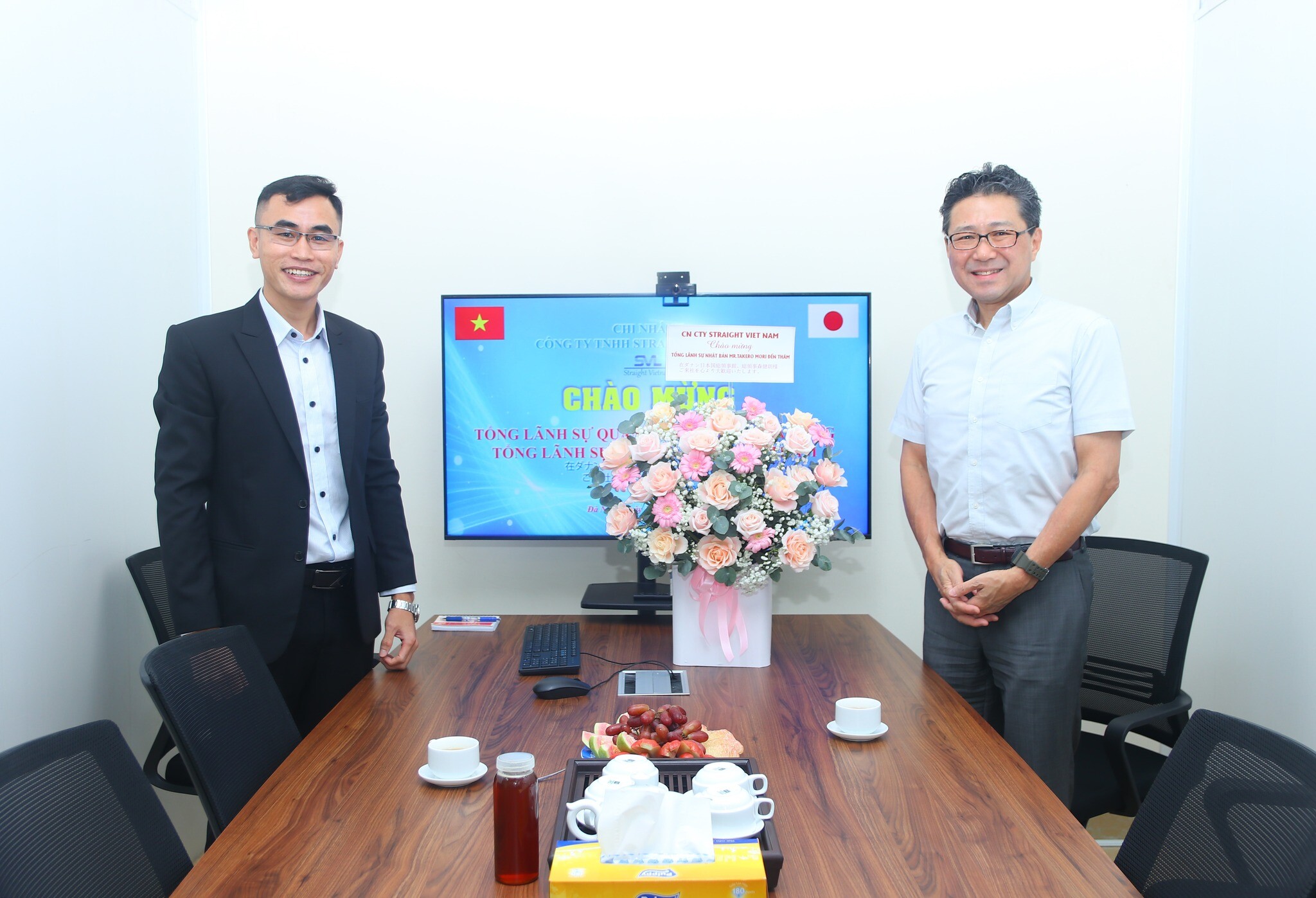 STRAIGHT VIỆT NAM 8