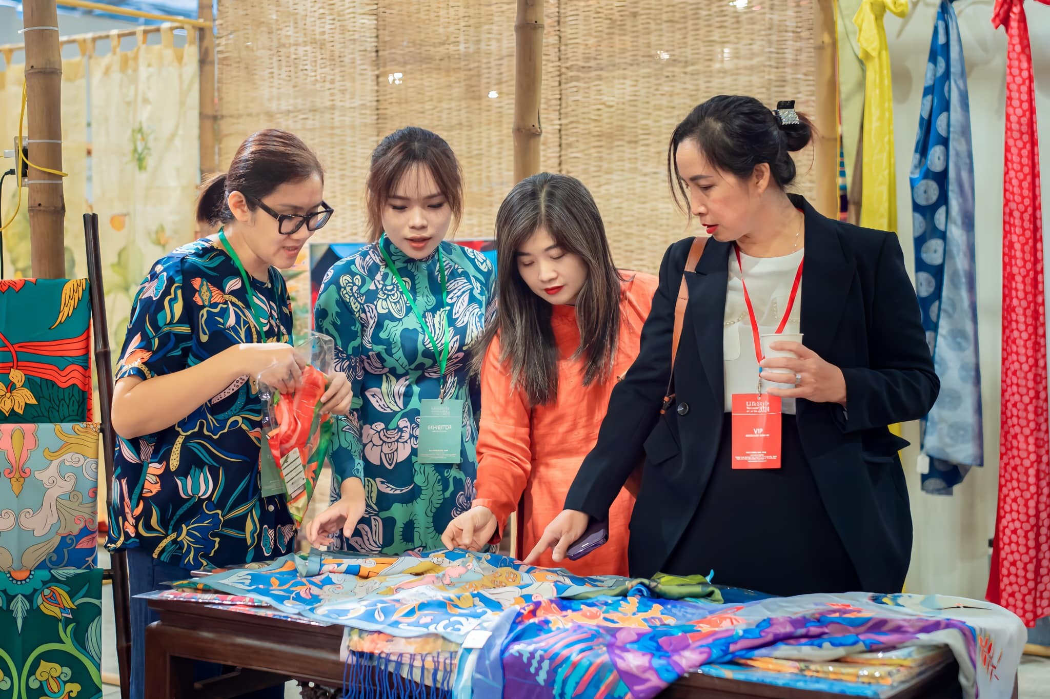 TƠ VÀNG VIỆT NAM 3