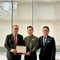 Oakwood Residence Hanoi 10