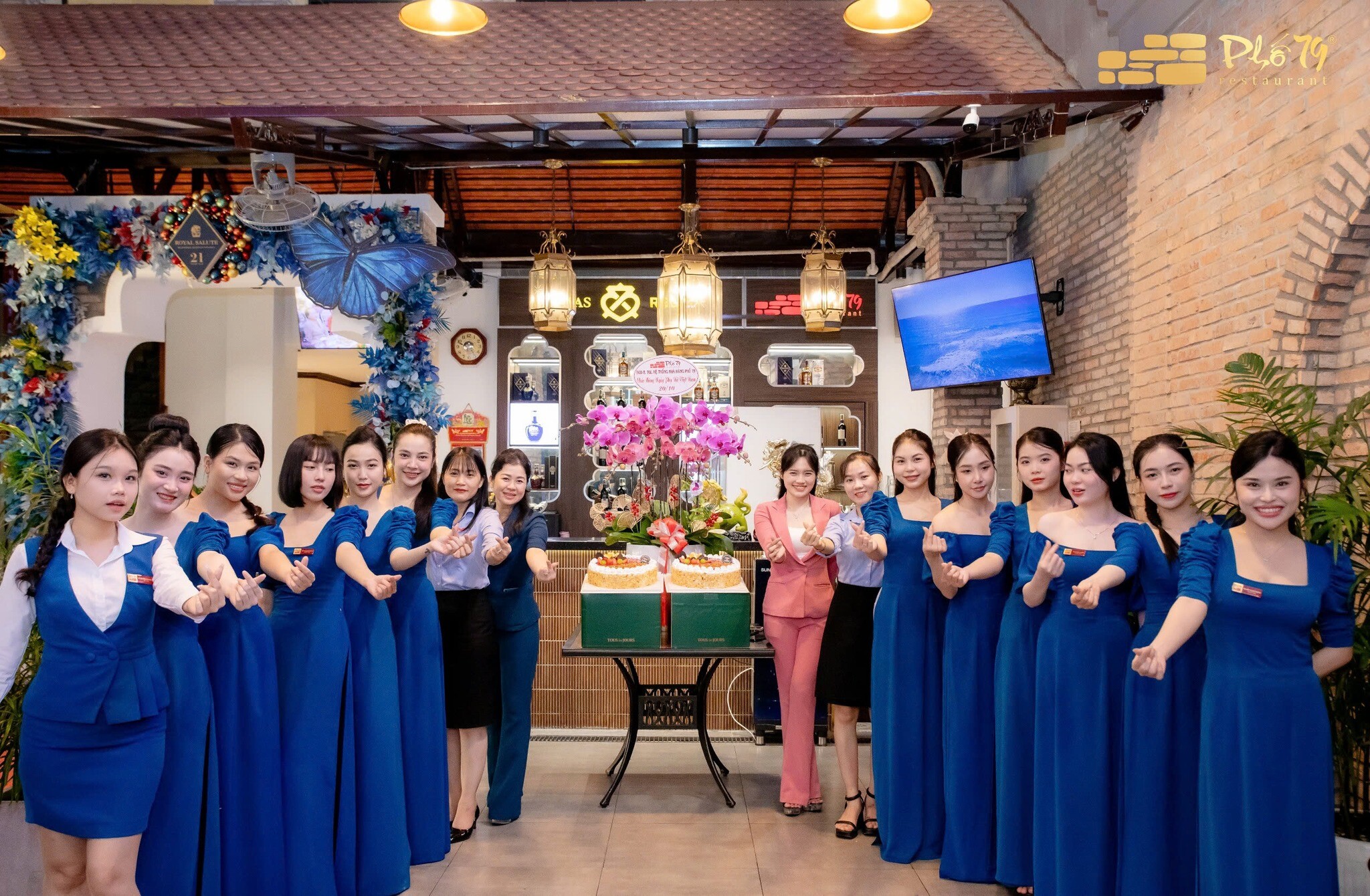 Thương Mại Dịch Vụ Ngân Viên - Nhà hàng phố 79 4