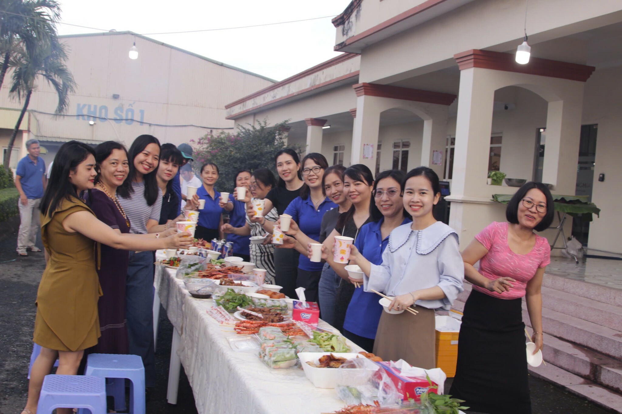 LOGISTICS TÍN NGHĨA - ICD BIÊN HÒA 2