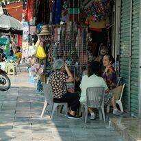 Khách sạn Flower Garden 1