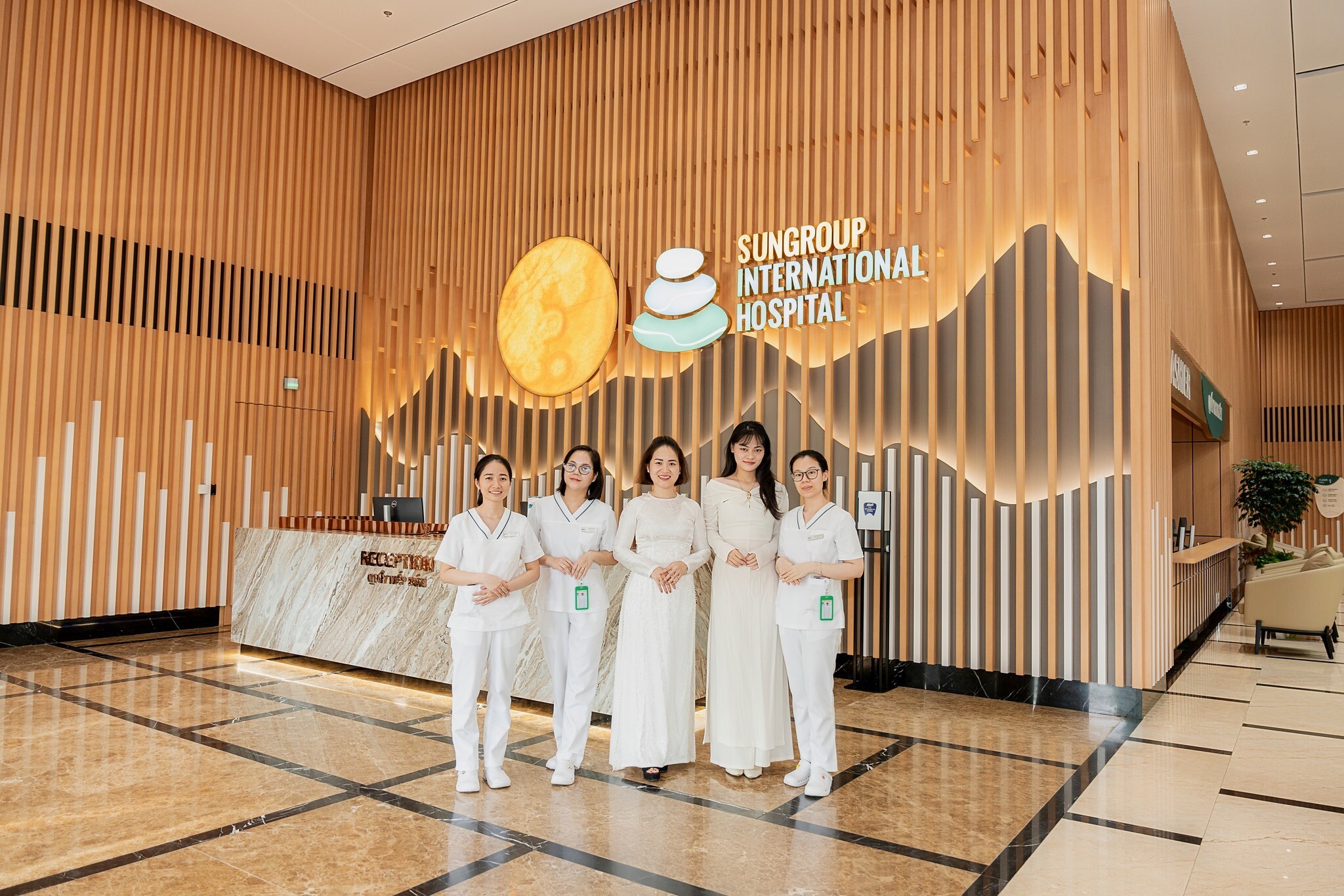 Bệnh viện Mặt trời 8